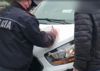 Shkelën rregullat për parandalimin e përhapjes së Covid-19/ Gjobiten 791 persona gjatë 24 orëve të fundit