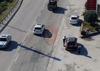 “Zbatimi i rregullave”, Policia kontroll masiv në vend, 53 shoferë të arrestuar e 13106 gjoba