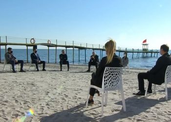 Dritë jeshile për turizmin, Rama takim me operatorët në Durrës: Nga vaksinimi masiv, ky vit do të jetë më shpresëdhënës