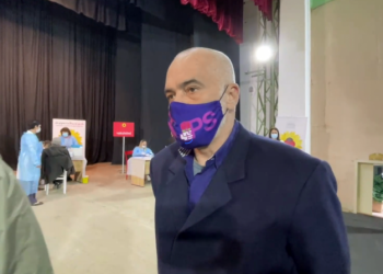 “Kemi siguruar sasitë”, Rama: Në një kohë të shkurtër mbyllim dozën e parë të vaksinimit masiv tek pjesa vulnerabël