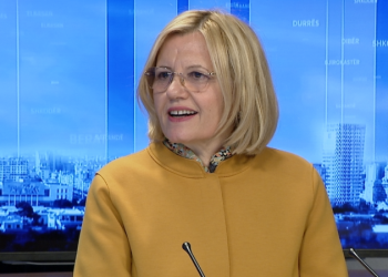 “I kërkova Ramës takim, pas email-it më thirri direkt…”, Vasilika Hysi tregon arsyet e largimit nga PS: Si e priti vendimin kryeministri