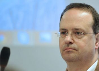 Weber: Zgjedhjet e reja nuk janë në favor të opozitës