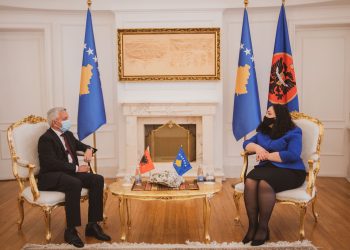 Vjosa Osmani pret ambasadorin Minxhozi: Të krijojmë politika që e lehtësojnë edhe më tej bashkëpunimin