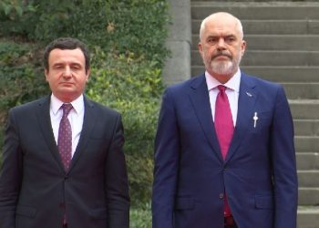 A do të futet Edi Rama me PS në zgjedhjet e Kosovës, ashtu siç garoi Albini me VV në Shqipëri?