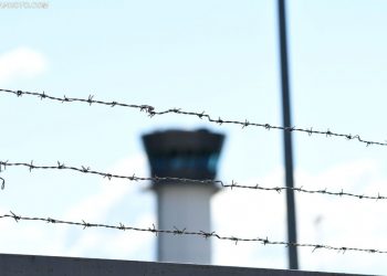 FOTO: Situata e pazakontë në Rinas, kanë mbërritur që mbrëmë kontrollorë turq nga Podgorica, rikthehet normaliteti