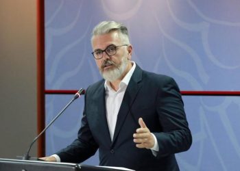 Ekskluzive/ Toni Gogu: Rama ndërtoi një ekip politik dhe profesional. Vendi është shndërruar në një pavijon vaksinimi dhe kantier gjigant rindërtimi