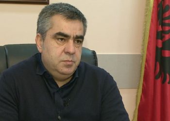 “Re deri në nivel ciceroni”, Blendi Gonxhja i përgjigjet Metës me video: A ju kujton gjë Drini Kryemadhi?