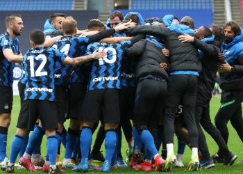 VIDEO/ Titulli më afër se kurrë, Inter mposht Cagliarin dhe merr fitoren e 11 radhazi