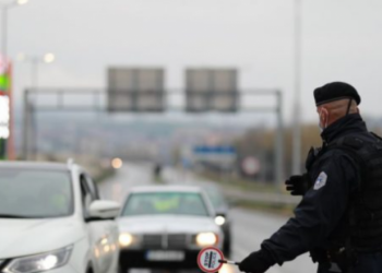 Kosova ashpërson masat anti-Covid, kthehet ora policore