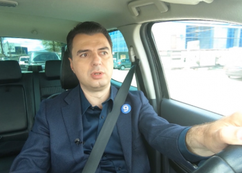 Basha, intervistë në timon: Biseda ime me Berishën për tunelin Tiranë-Elbasan