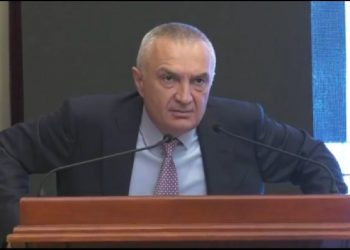 Meta kërcënon Ramën: Je lepur para meje! Kriminelët të vënë armën për të marrë licencën