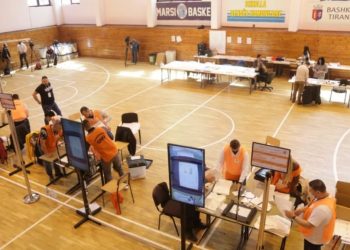 Pas zbrazjes së 70% të kutive të votimit: PS ka 73 mandate, PD ka 59 mandate!