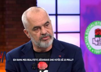 Kavaja/ Rama: Meta nxit tensione pasi më 25 Prill LSI-ja del me këpucët e kuqe të Monikës