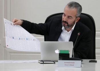 Fletët e votimit/ Kompania sllovene e printimit i prezanton problemin KQZ: Kohë e pamjaftueshme!