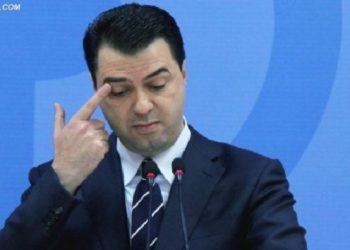 Dy problemet e Bashës me mosnjohjen e zgjedhjeve