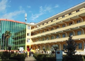 Koronavirusi/ Në 72 orë ka mbërritur vetëm një urgjencë nga rrethet, a do të mbyllet Sanatoriumi?