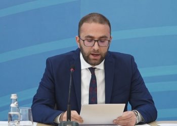 Akuzon Bardhi, ‘pret’ që KAS t’u gjejë prova për PD: U bë palë me pushtetin në blerjen e votave!