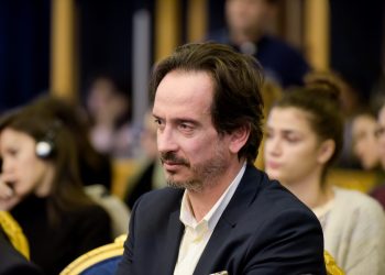 Pse duhet të ndryshojë PD-ja, kur nuk i duhet?!