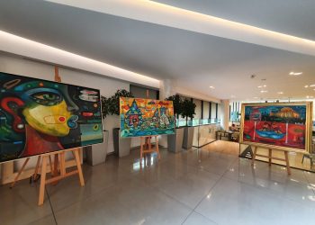 Credins Bank vazhdon të mirëpresë artistë dhe artin e tyre në degën e saj qëndrore