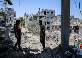 GAZA/ Shpëtohet fëmija 5-muajsh nga rrënojat, por jo familja e tij