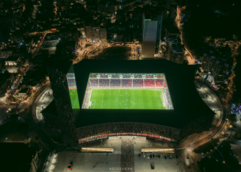 FSHF: Tifozët rikthehen në stadium, por…sezonin tjetër