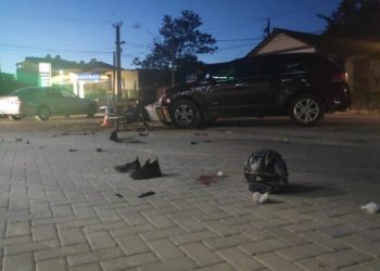 Aksident në Pogradec/ Makina përplas motorin, një i plagosur (Video)