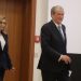 FOTO / Konferenca për shtyp, kush është “Erla” e re e Sali Berishës
