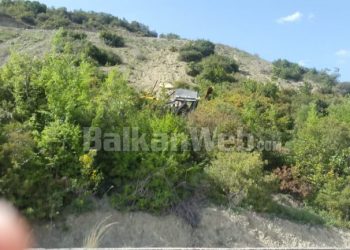 VIDEO/ Tragjike, u aksidentua me eskavator në Poliçan, vdes rrugës për në spital 60-vjeçari (EMRI)