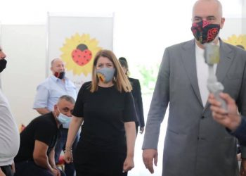 “Drejt objektivit 1 mln”/ Manastirliu publikon shifrat: Mbi 12 mijë vaksinime u kryen sot