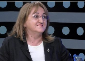 Mjekët e rënë në betejën me COVID/ Përlotet Rakacolli: Janë shokët tanë, i njihja. Brataj: Mund të ishim dhe ne te lista e tyre
