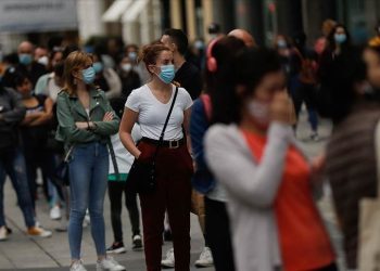 Vdekjet arritën rekord të ri në botë, rreth 7 – 13 milionë më tepër humbje jete gjatë pandemisë