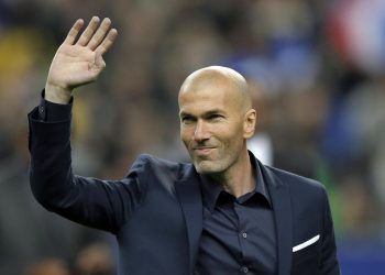 E ardhmja e Zinedine Zidane larg Real Madrid? Francezi mendon rikthimin te Juventus