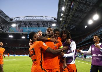 Euro 2020, Holanda fiton me Ukrainën