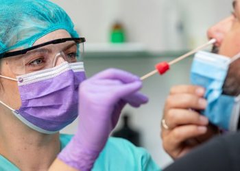 Konfirmohet rasti i parë i variantit indian të koronavirusit në shtetin fqinj