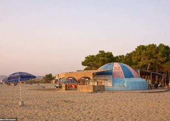 Vendimi i vitit 1991: Ja si bunkerët mund të ktheheshin në kafe e restorante