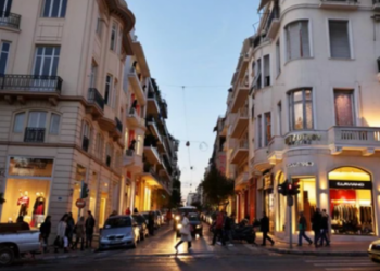 E njohu në lokal dhe e ftoi në shtëpi/ Shqiptari përdhunon 29-vjeçaren