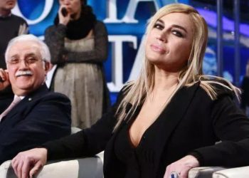 Modelja italiane plas “bombën”: E kalova natën me Mançinin, zgjodha mes tij dhe Viallit