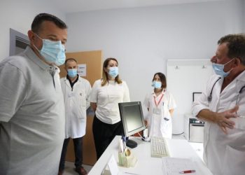 “Të hënën vijnë mbi 14 mijë doza Pfizer”, Manastirliu: Më shumë se 926 mijë vaksina të kryera deri më sot