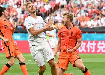 De Ligt “e lë në baltë”, Holanda mbyll aventurën në Euro 2020