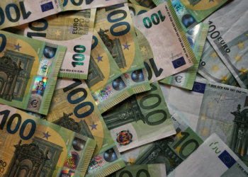 Euro prek në tregun vendas nivelin më të ulët që nga fillimi i pandemisë