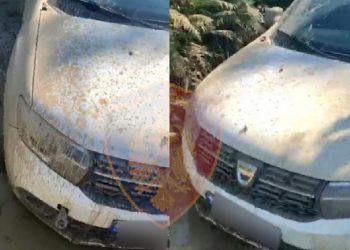 Dy turistë kanadezë marrin ndihmën e policisë në Skrapar, makina u mbeti në një përrua dhe kishin humbur rrugën