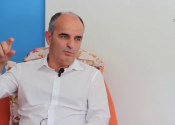 Të moshuarit po vdesin nëpër motele, seksologu Hajrullah Fejza: Fajin e kanë farmacistët dhe mjekët