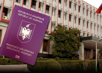 Qeveria vendos për pasaportat diplomatike/ Ja ç’thuhet në vendimin e Këshillit të Ministrave