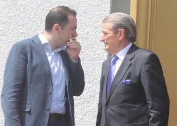 Berisha në krye të PD-së? Basha nxjerr Salianjin kundër doktorit: Është një batutë, s’kthehet më ai