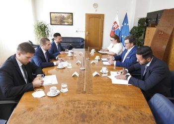 Kryenegociatori Zef Mazi, vizitë zyrtare në Sllovaki: Mbështetje për në BE, eksperiencë sllovake për integrimin
