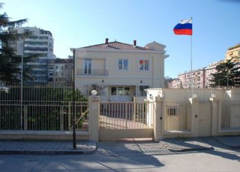 Spiunazh rus gjatë stërvitjes ‘Defender-21’, pas Ministrisë së Jashtme reagon ambasada në Tiranë: Duam shpjegime në Shqipëria