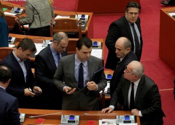 Këta sot e “dhj*në” PD-në