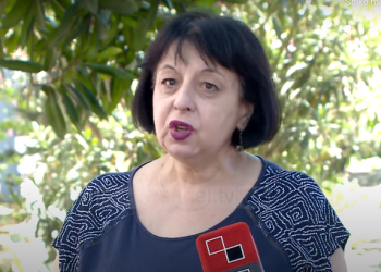 Bino, shqetësim për maskat: Duhet të mbahen në mjediset e mbyllura, s’ka vendim për heqjen. Delta, jo konfirmim zyrtar