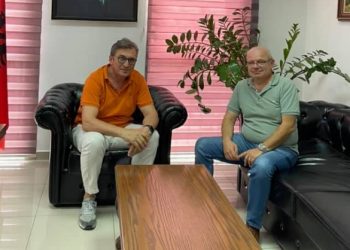 A do të ketë më valë pandemie si ato që kaluam? Brataj dhe mjeku i njohur: E keqja më e madhe ka kaluar! Ja dy këshillat
