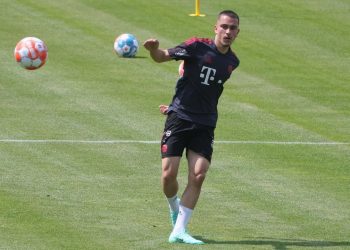 FOTO/ Bayern merr një Ibrahimoviç, Nagelsman fton 15-vjeçarin shqiptar në ekipin e parë